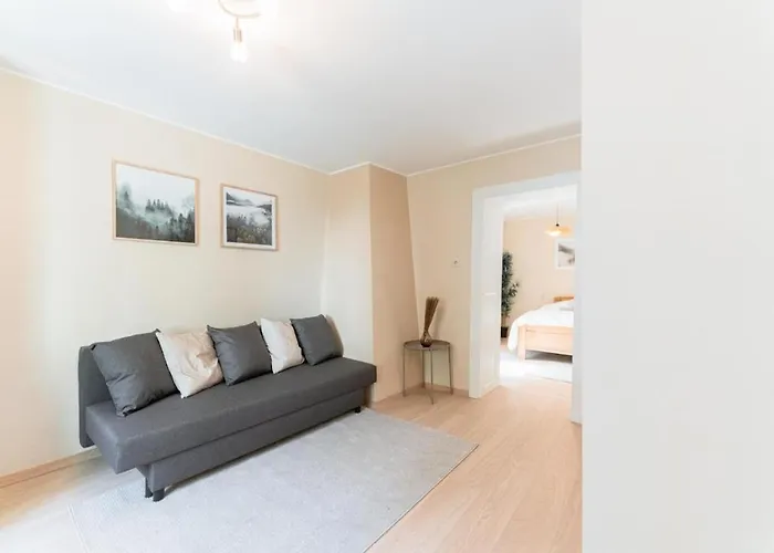 펜션 An Entire Spacious House Near To The Centre