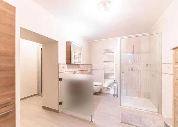 펜션 An Entire Spacious House Near To The Centre